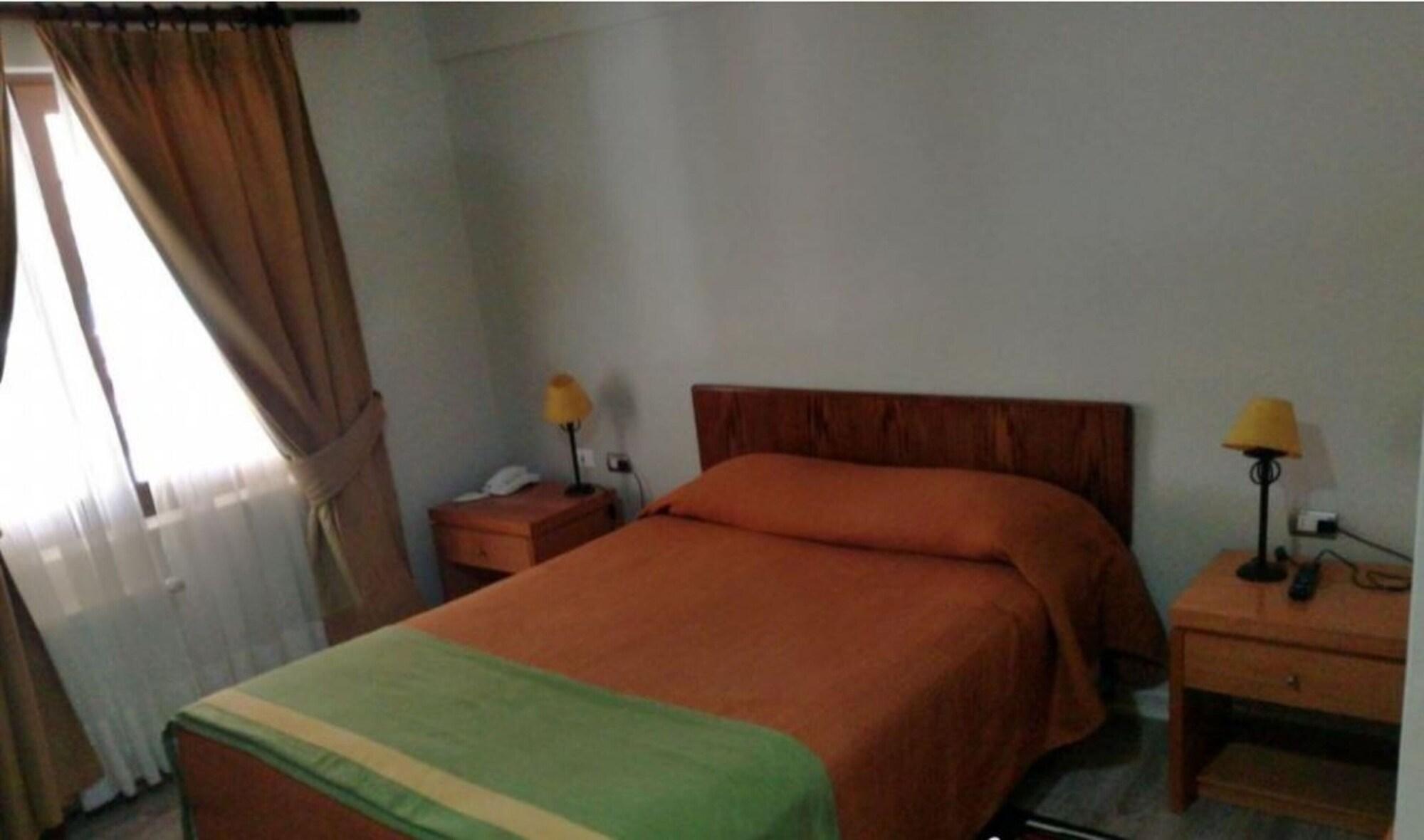 Hotel Diego De Almagro San Pedro De Atacama Bagian luar foto