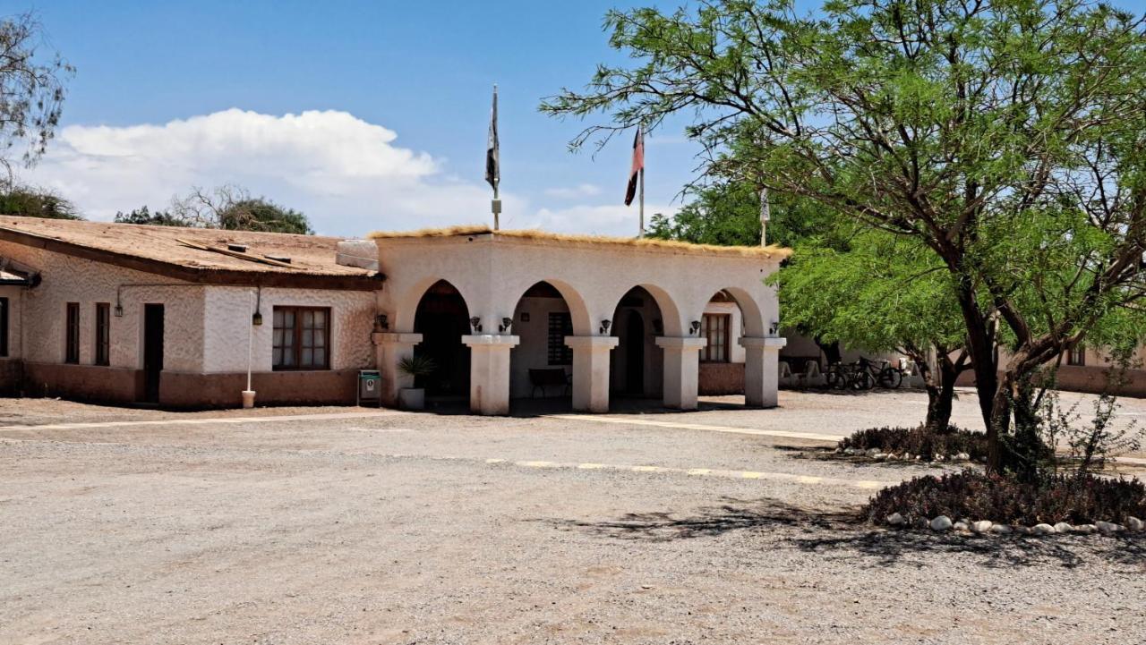 Hotel Diego De Almagro San Pedro De Atacama Bagian luar foto