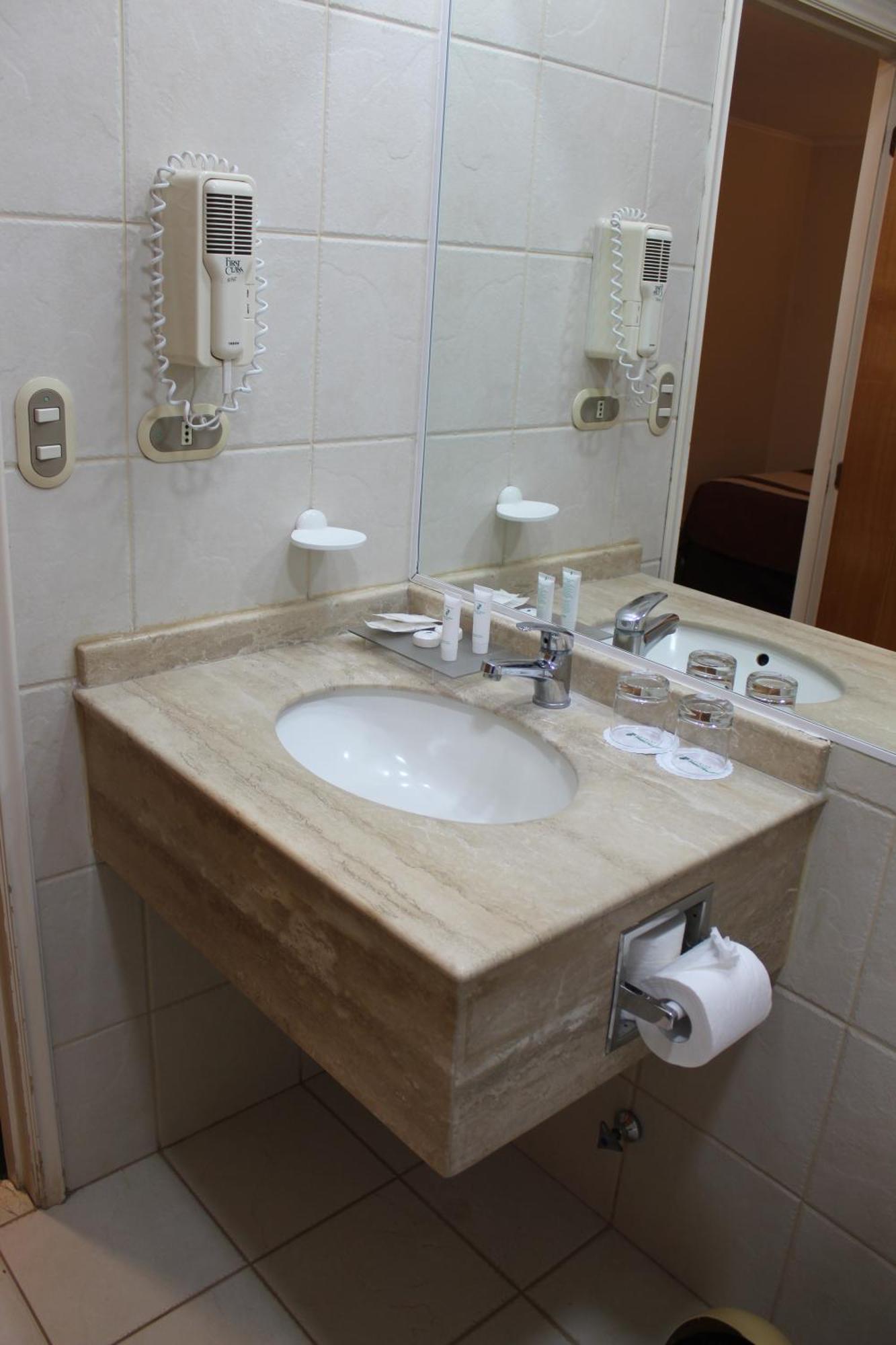 Hotel Diego De Almagro San Pedro De Atacama Bagian luar foto