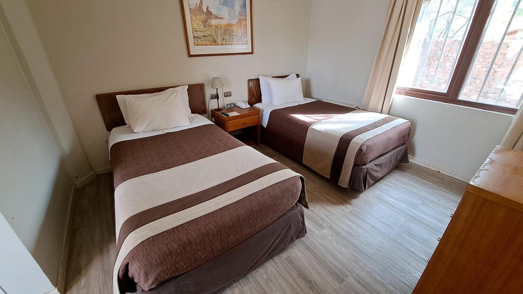 Hotel Diego De Almagro San Pedro De Atacama Bagian luar foto
