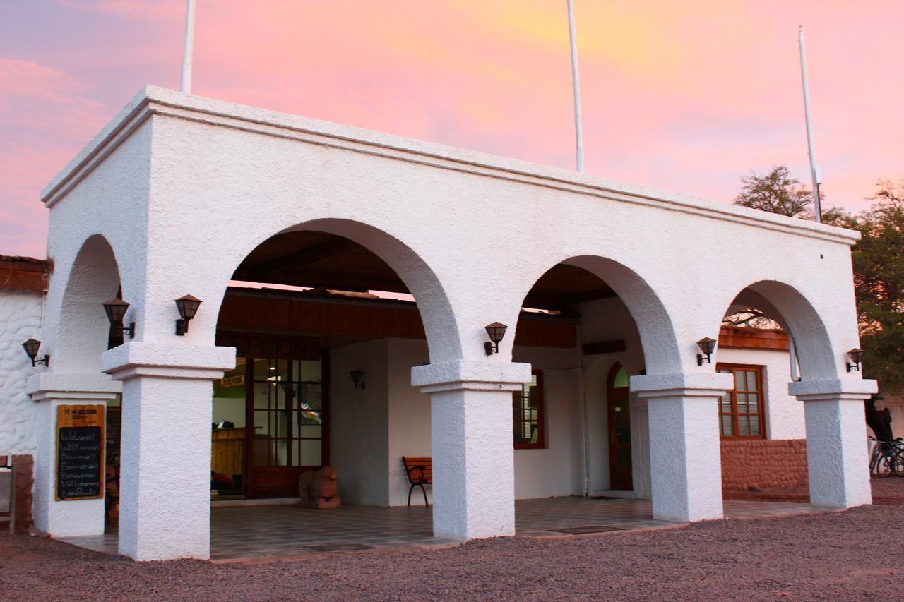 Hotel Diego De Almagro San Pedro De Atacama Bagian luar foto