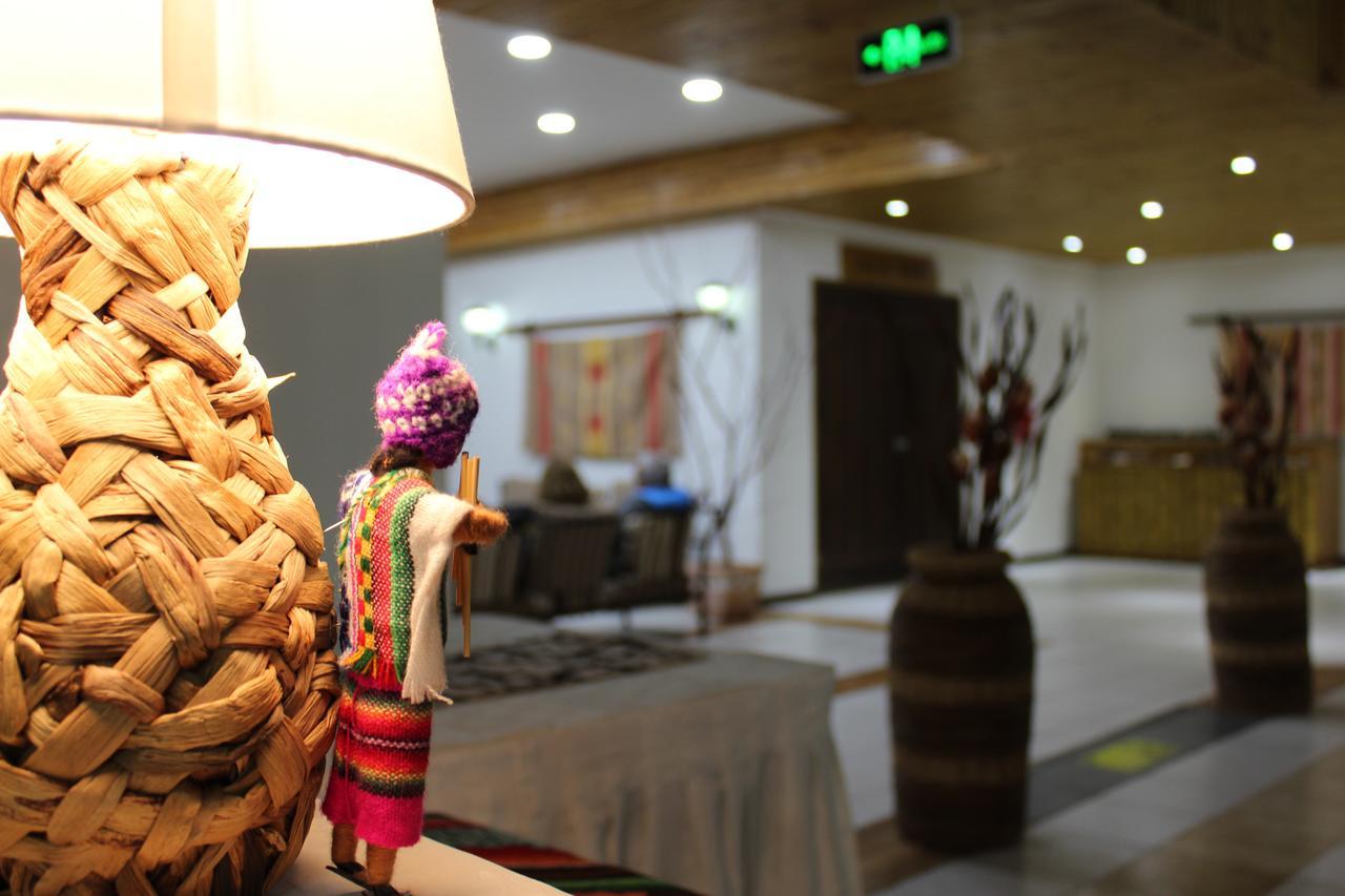 Hotel Diego De Almagro San Pedro De Atacama Bagian luar foto