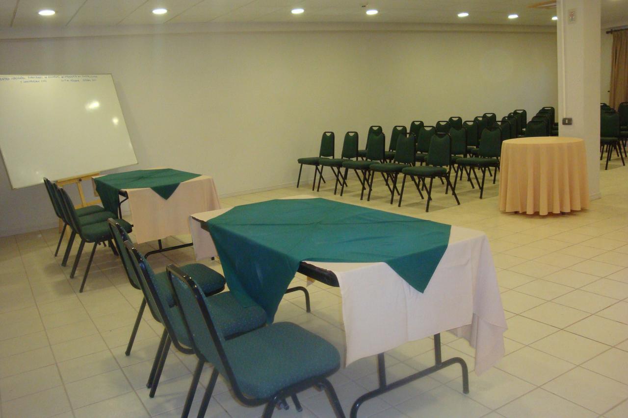Hotel Diego De Almagro San Pedro De Atacama Bagian luar foto
